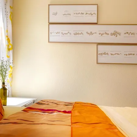 7 6, Weidenweg 14 F Daire *