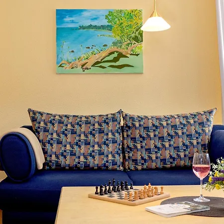 7 6, Weidenweg 14 F *